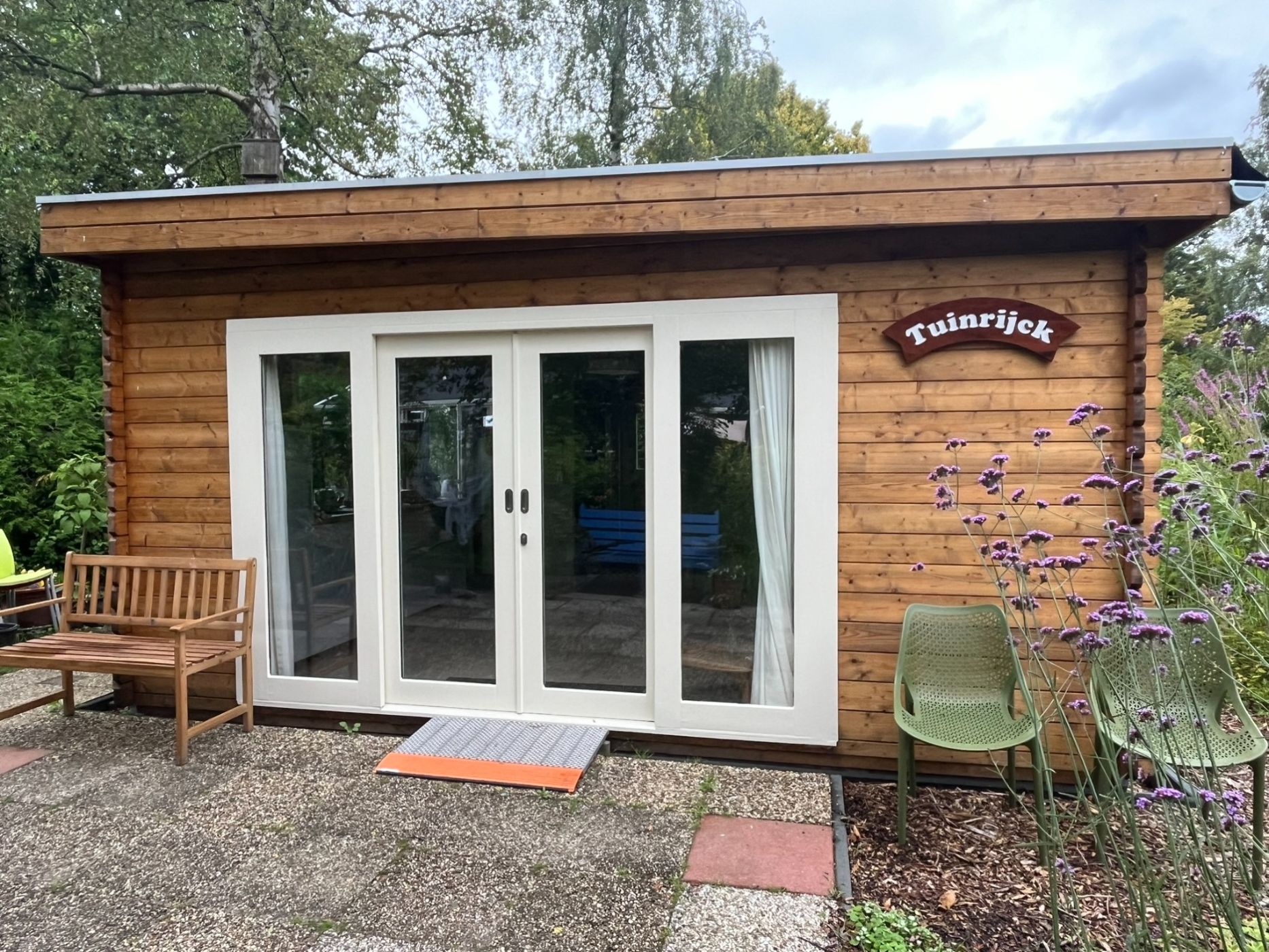 Gastenhuisje Tuinrijck heeft een eigen website